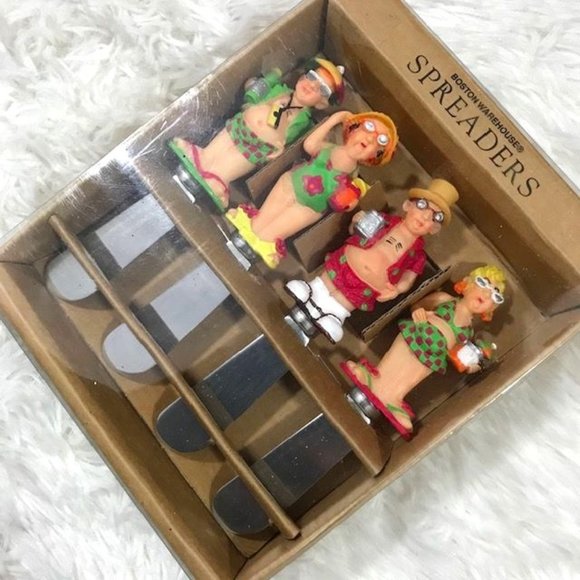 NWOT Set of 4 Boston Warehouse Beach Folk Stainless Steel Spreaders Knives - Picture 1 of 9